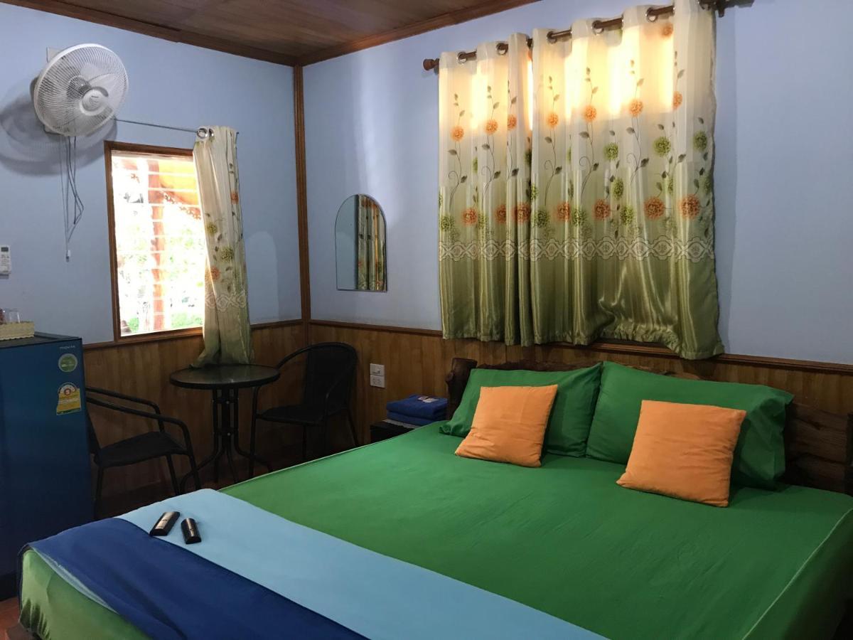 บ้านสวนสุขใจรีสอร์ท ชัยภูมิ ภายนอก รูปภาพ